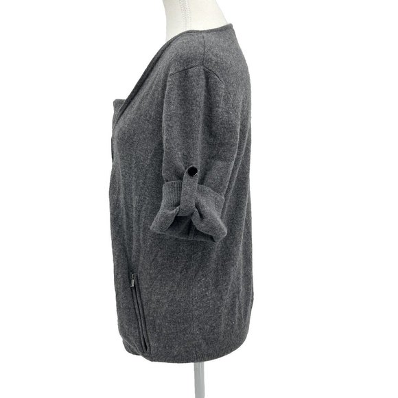 BCBG MAXAZRIA 100% lambswool GRay V-NECK SHORT SLEEVE 2 POCKETS ZIP SWEATER L - Picture 2 of 8